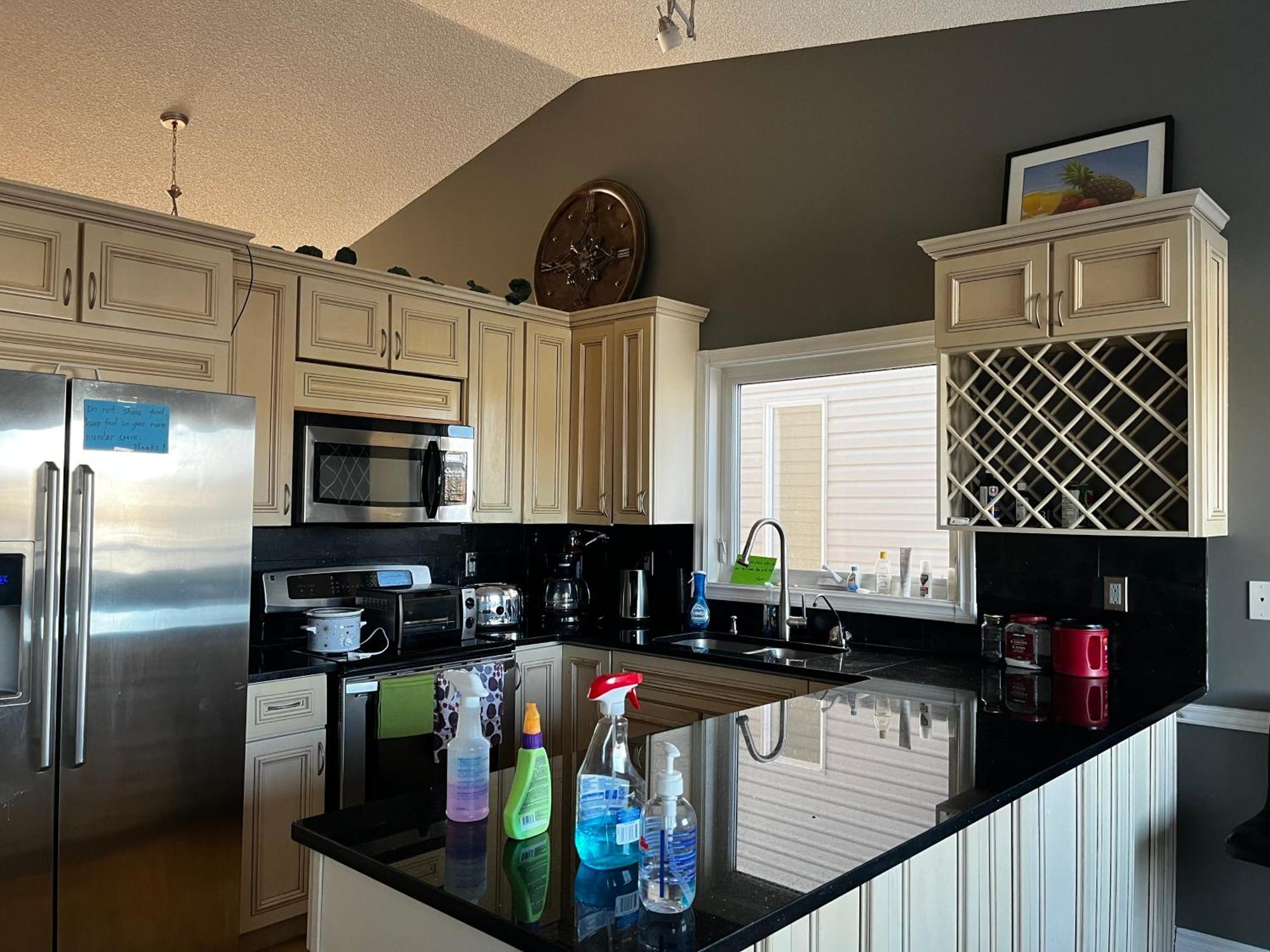 Citadel Hill Cr Community! Apartment Calgary Exterior photo