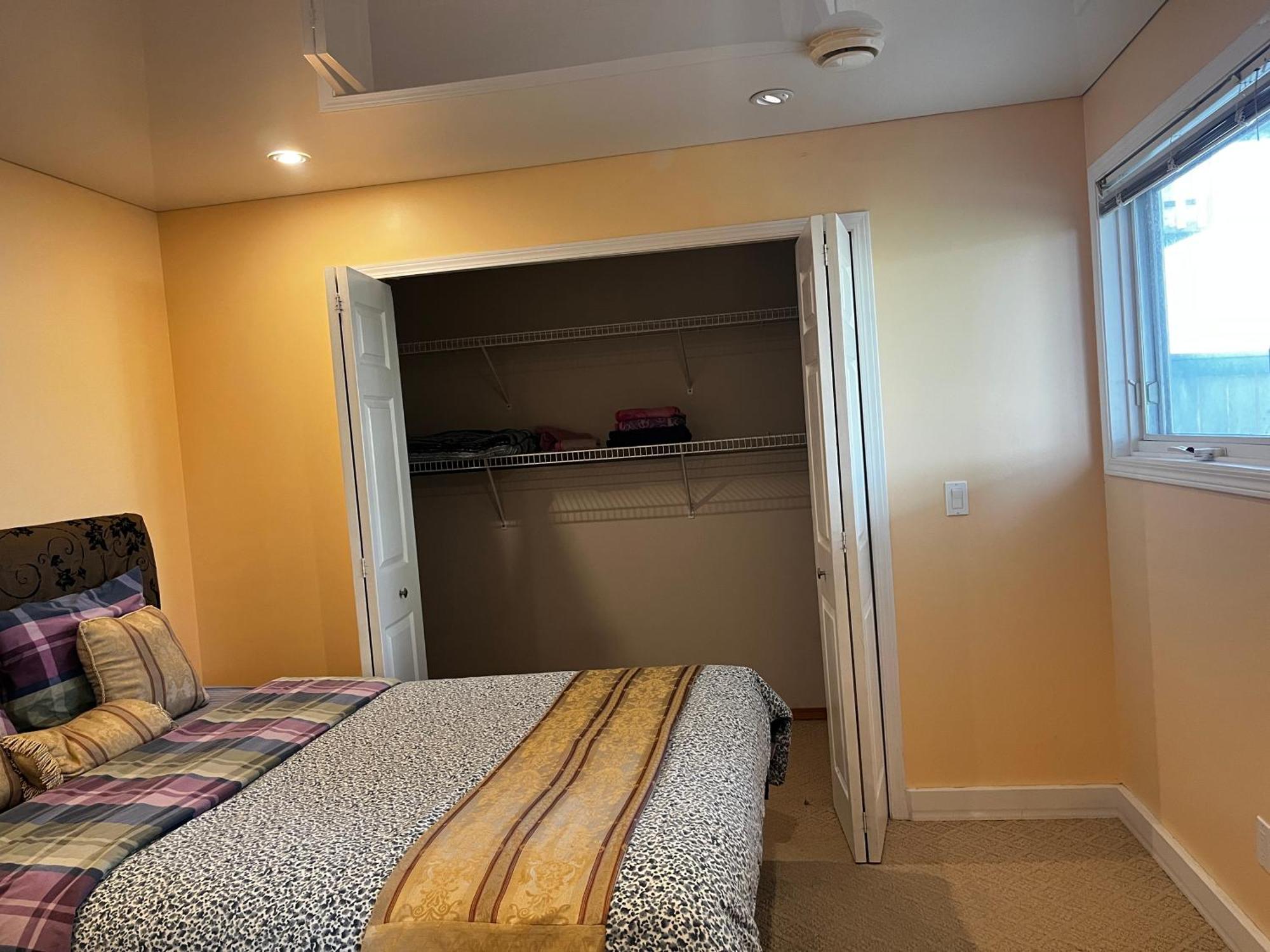 Citadel Hill Cr Community! Apartment Calgary Exterior photo